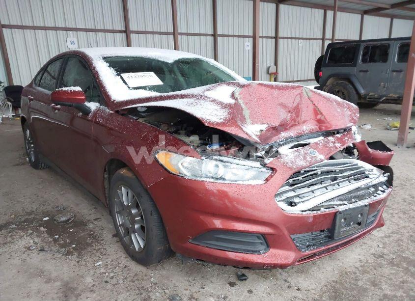 2014 Ford Fusion S (VIN 3FA6P0G79ER268101) main photo
