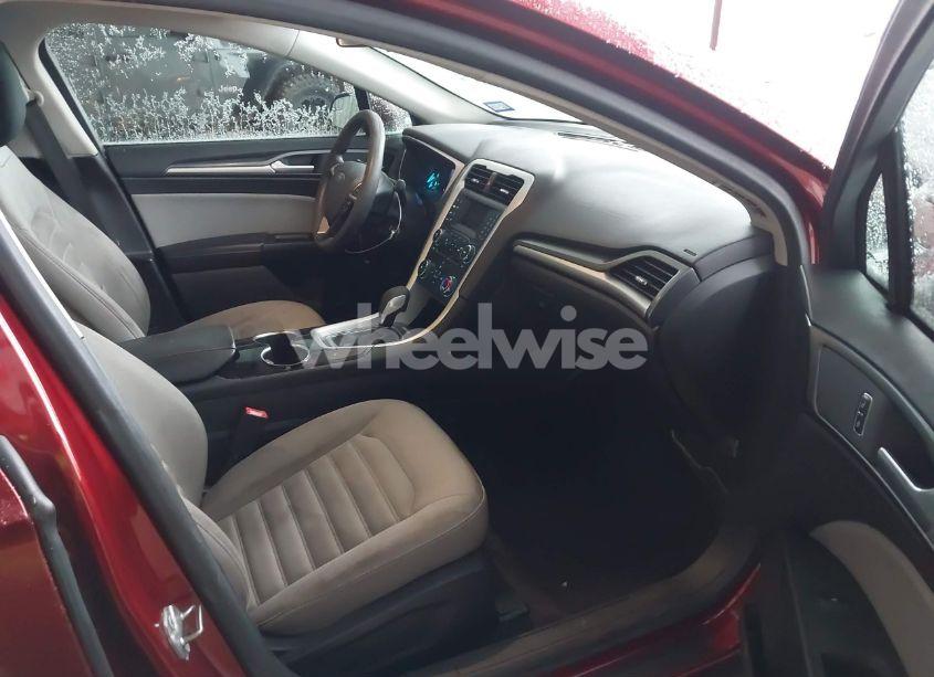 Photo 5 of 2014 Ford Fusion S (VIN 3FA6P0G79ER268101)