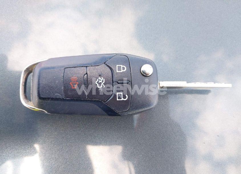 Photo 11 of 2015 Ford Fusion S (VIN 3FA6P0G79FR104574)