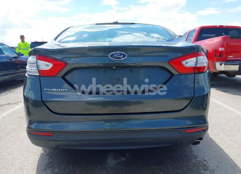 Photo 16 of 2015 Ford Fusion S (VIN 3FA6P0G79FR104574)