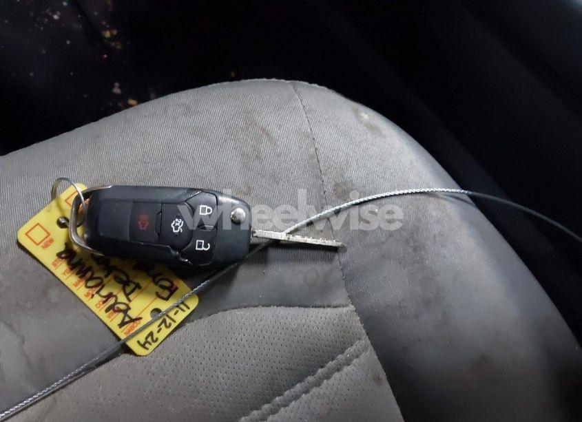 Photo 11 of 2015 Ford Fusion S (VIN 3FA6P0G79FR160787)