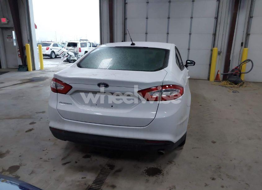 Photo 16 of 2015 Ford Fusion S (VIN 3FA6P0G79FR160787)