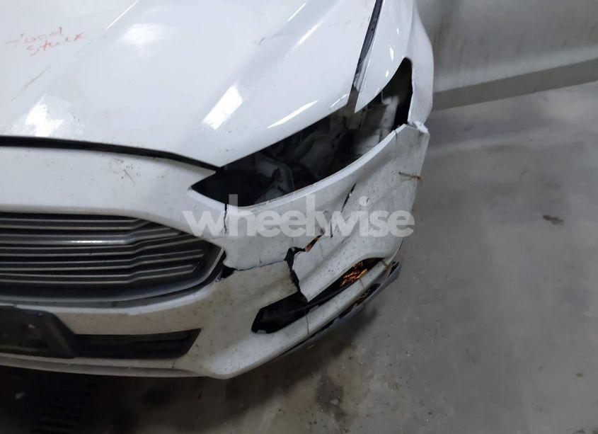 Photo 19 of 2015 Ford Fusion S (VIN 3FA6P0G79FR160787)