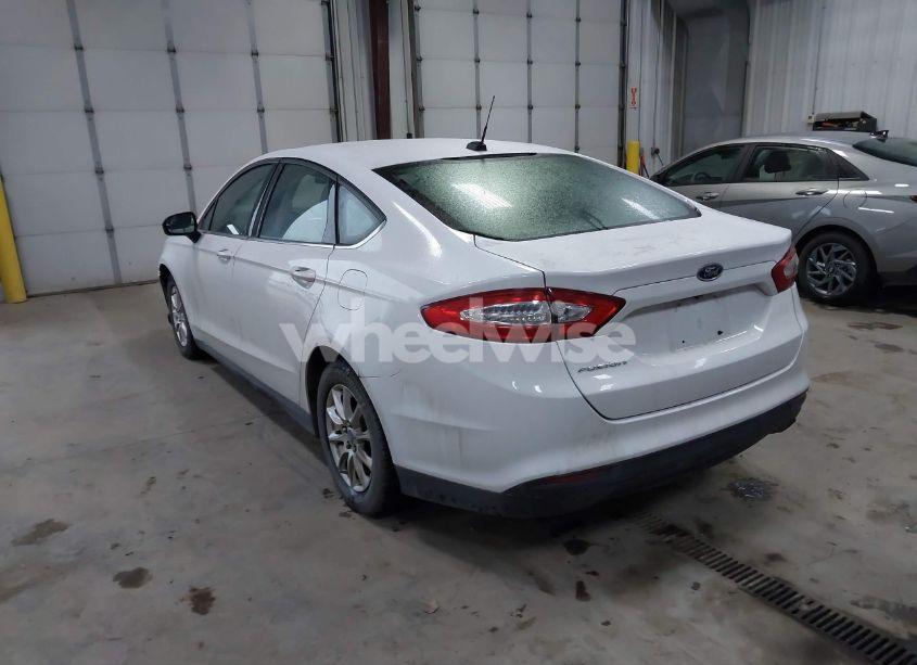 Photo 3 of 2015 Ford Fusion S (VIN 3FA6P0G79FR160787)
