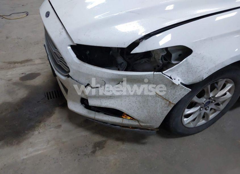 Photo 6 of 2015 Ford Fusion S (VIN 3FA6P0G79FR160787)