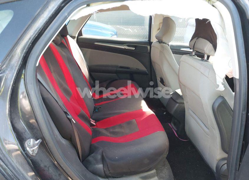 Photo 8 of 2015 Ford Fusion S (VIN 3FA6P0G79FR206599)