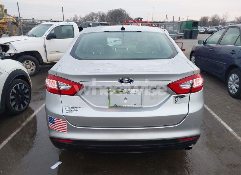 Photo 16 of 2015 Ford Fusion S (VIN 3FA6P0G79FR262395)