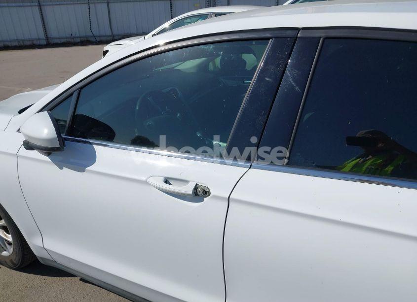 Photo 6 of 2016 Ford Fusion S (VIN 3FA6P0G79GR157809)