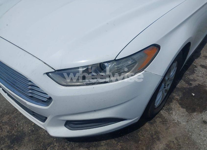 Photo 12 of 2016 Ford Fusion S (VIN 3FA6P0G79GR163447)