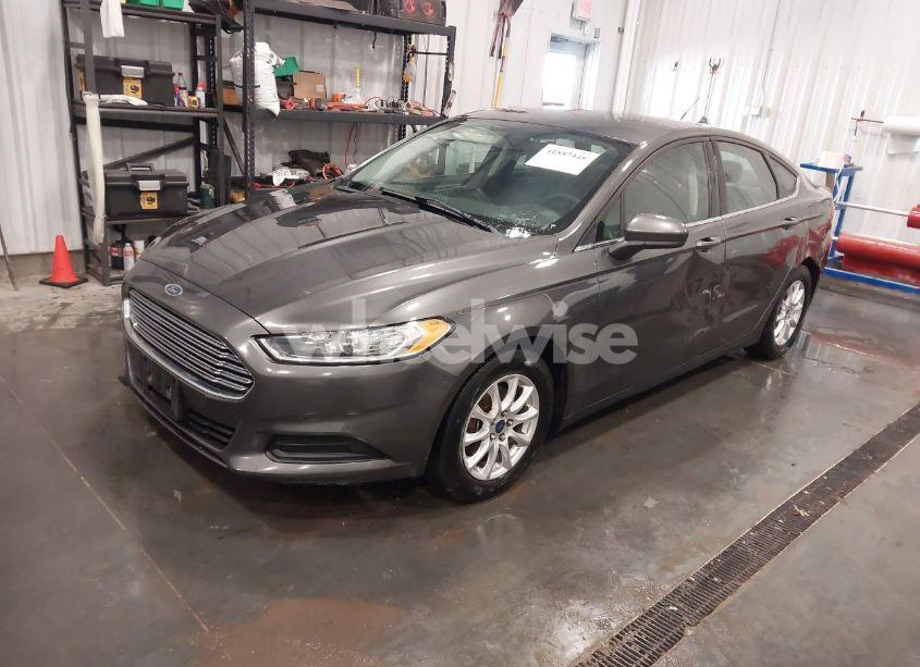 Photo 2 of 2016 Ford Fusion S (VIN 3FA6P0G79GR221363)