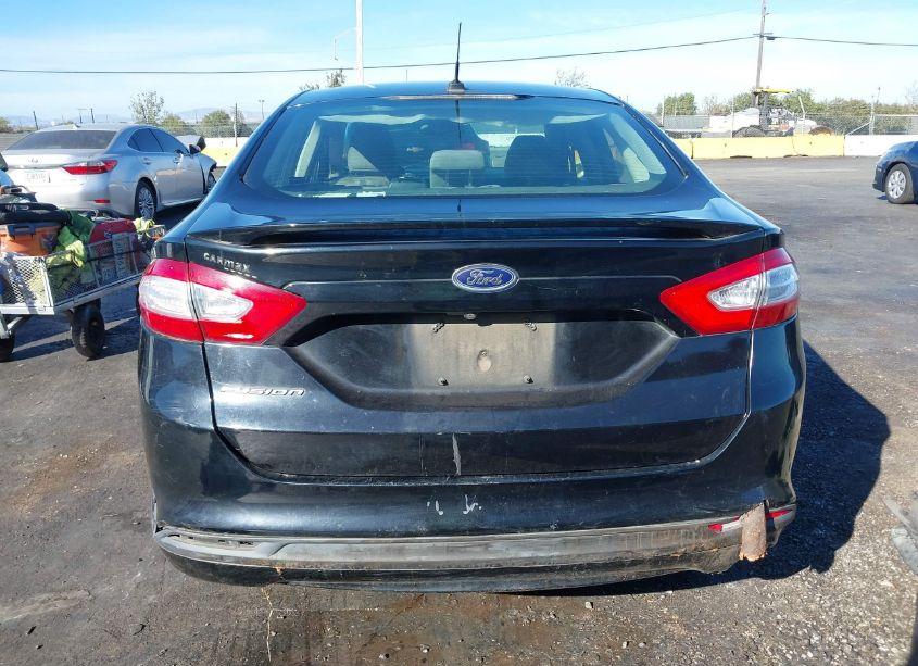 Photo 16 of 2016 Ford Fusion S (VIN 3FA6P0G79GR282468)