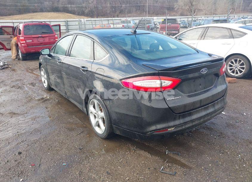 Photo 3 of 2016 Ford Fusion S (VIN 3FA6P0G79GR325044)