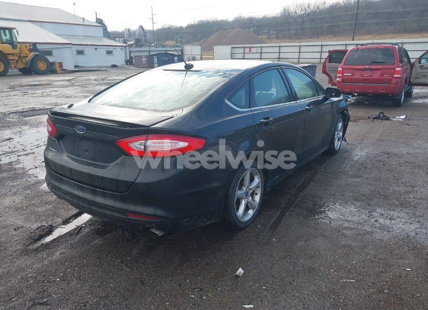 Photo 4 of 2016 Ford Fusion S (VIN 3FA6P0G79GR325044)