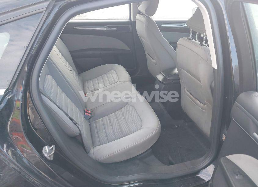 Photo 8 of 2016 Ford Fusion S (VIN 3FA6P0G79GR325044)