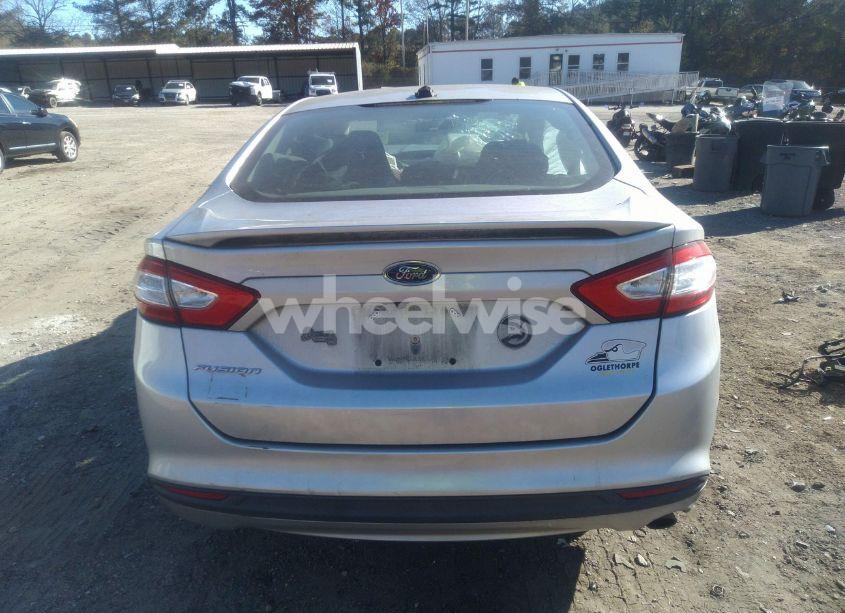 Photo 17 of 2016 Ford Fusion S (VIN 3FA6P0G79GR363941)