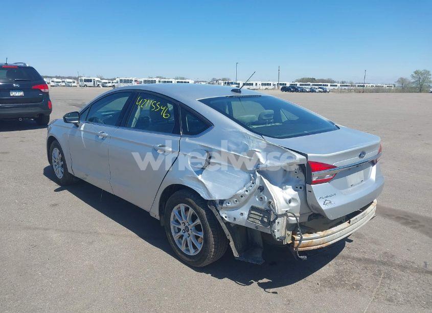 Photo 3 of 2017 Ford Fusion S (VIN 3FA6P0G79HR241999)