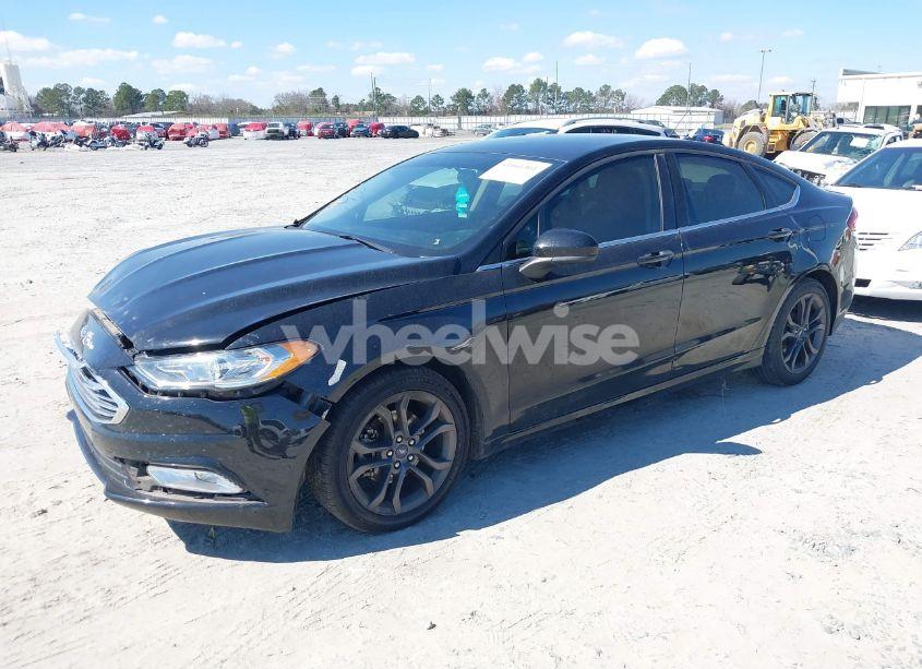 Photo 2 of 2018 Ford Fusion S (VIN 3FA6P0G79JR200276)