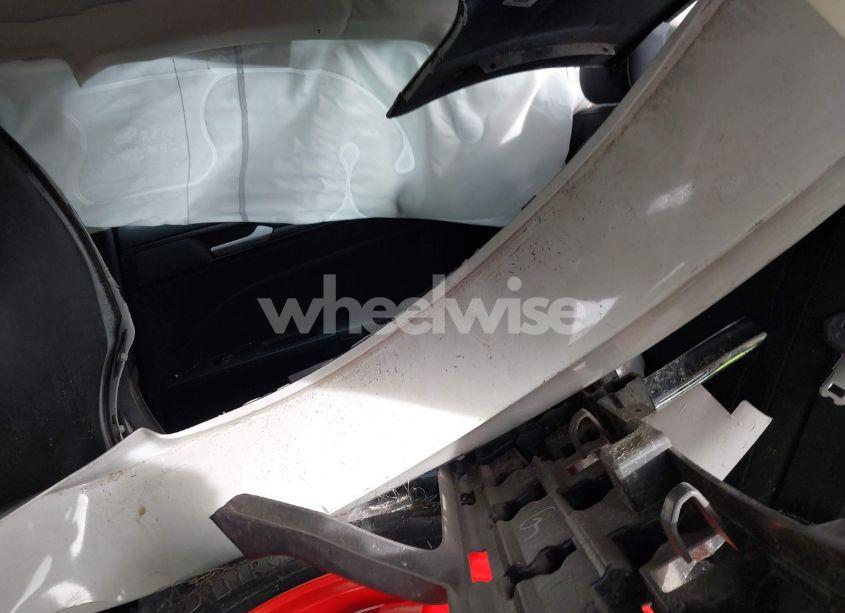 Photo 8 of 2018 Ford Fusion S (VIN 3FA6P0G79JR216817)