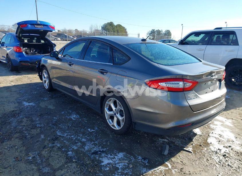 Photo 3 of 2013 Ford Fusion S (VIN 3FA6P0G7XDR110462)