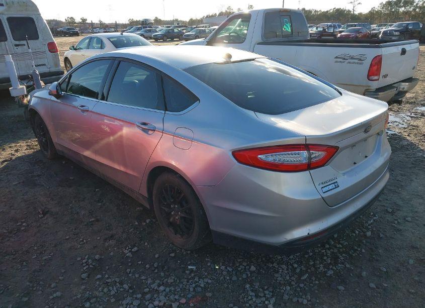 Photo 3 of 2013 Ford Fusion S (VIN 3FA6P0G7XDR181886)