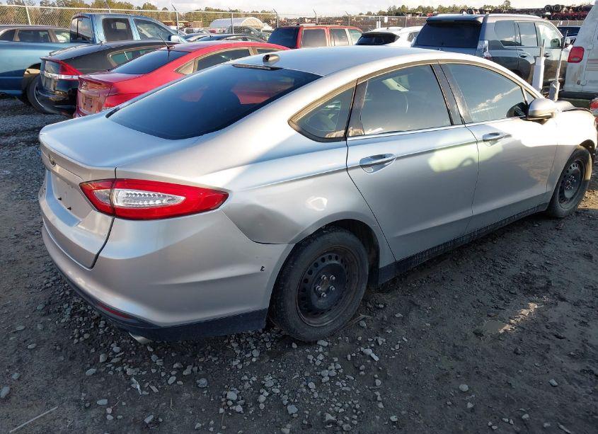 Photo 4 of 2013 Ford Fusion S (VIN 3FA6P0G7XDR181886)