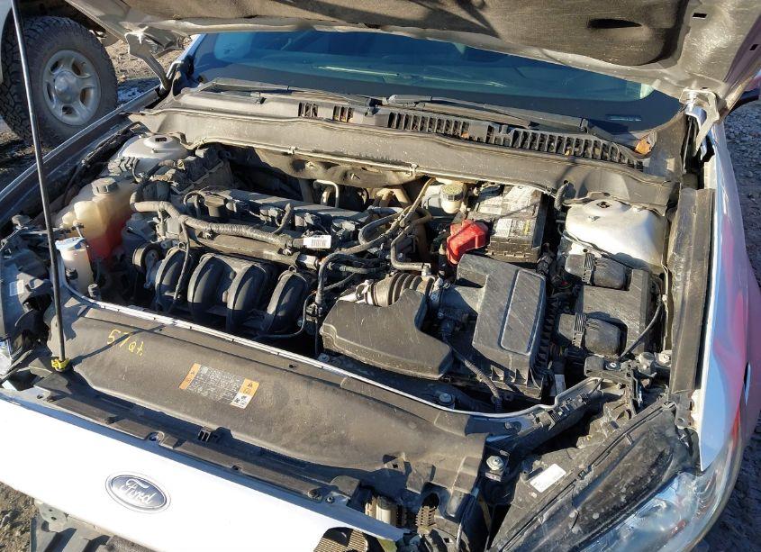 Photo 6 of 2013 Ford Fusion S (VIN 3FA6P0G7XDR181886)