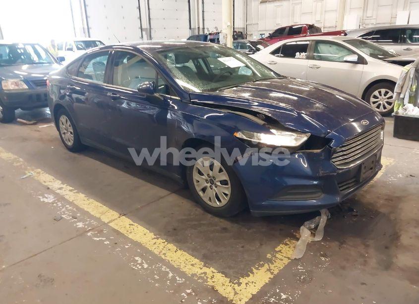 2013 Ford Fusion S (VIN 3FA6P0G7XDR280109) main photo