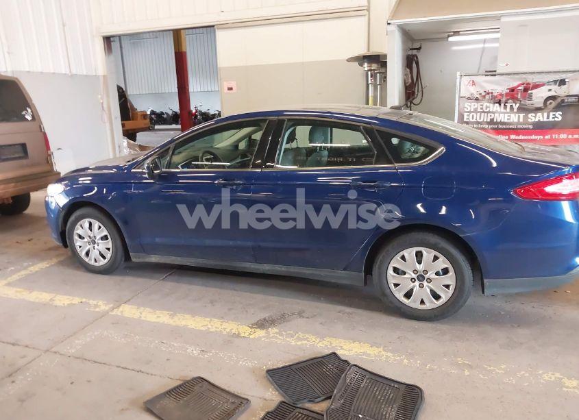 Photo 14 of 2013 Ford Fusion S (VIN 3FA6P0G7XDR280109)