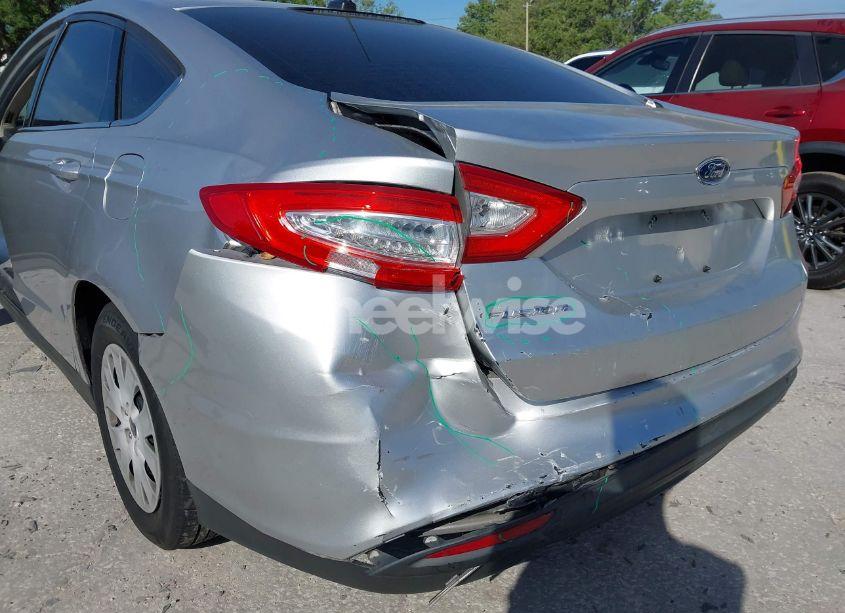 Photo 6 of 2014 Ford Fusion S (VIN 3FA6P0G7XER124010)