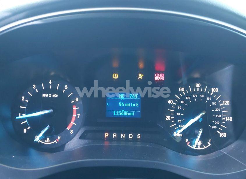 Photo 7 of 2014 Ford Fusion S (VIN 3FA6P0G7XER124010)