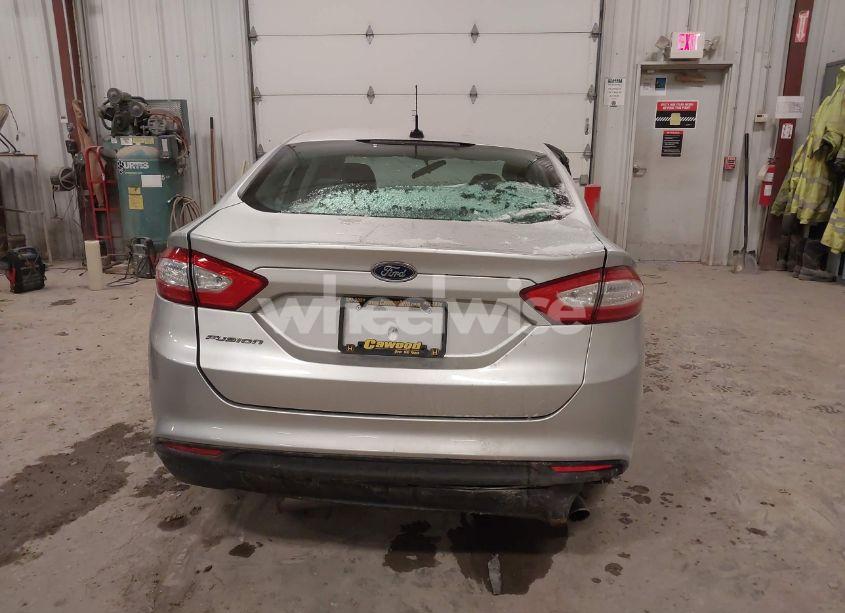 Photo 16 of 2014 Ford Fusion S (VIN 3FA6P0G7XER168525)
