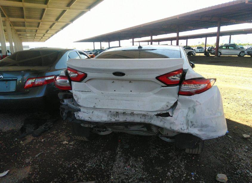 Photo 6 of 2015 Ford Fusion S (VIN 3FA6P0G7XFR144453)