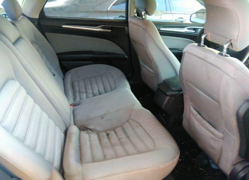 Photo 8 of 2015 Ford Fusion S (VIN 3FA6P0G7XFR144453)