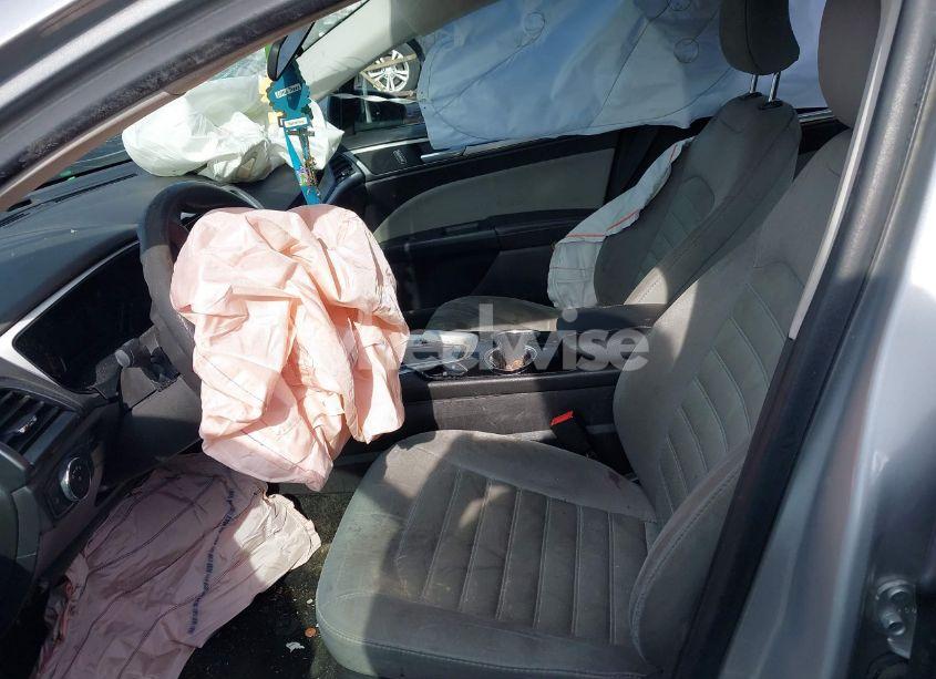 Photo 5 of 2015 Ford Fusion S (VIN 3FA6P0G7XFR180806)