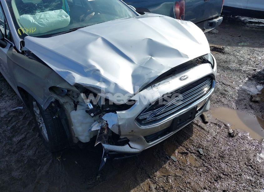 Photo 6 of 2015 Ford Fusion S (VIN 3FA6P0G7XFR180806)