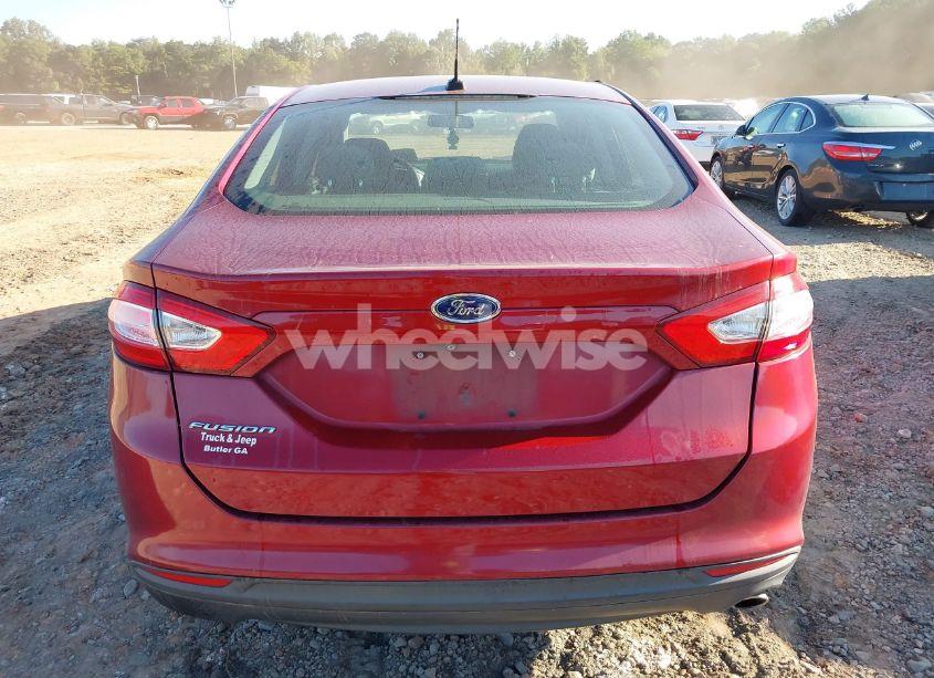 Photo 16 of 2015 Ford Fusion S (VIN 3FA6P0G7XFR218843)