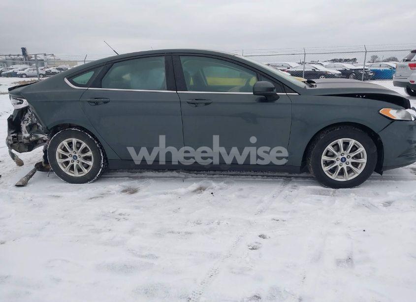 Photo 13 of 2016 Ford Fusion S (VIN 3FA6P0G7XGR159228)