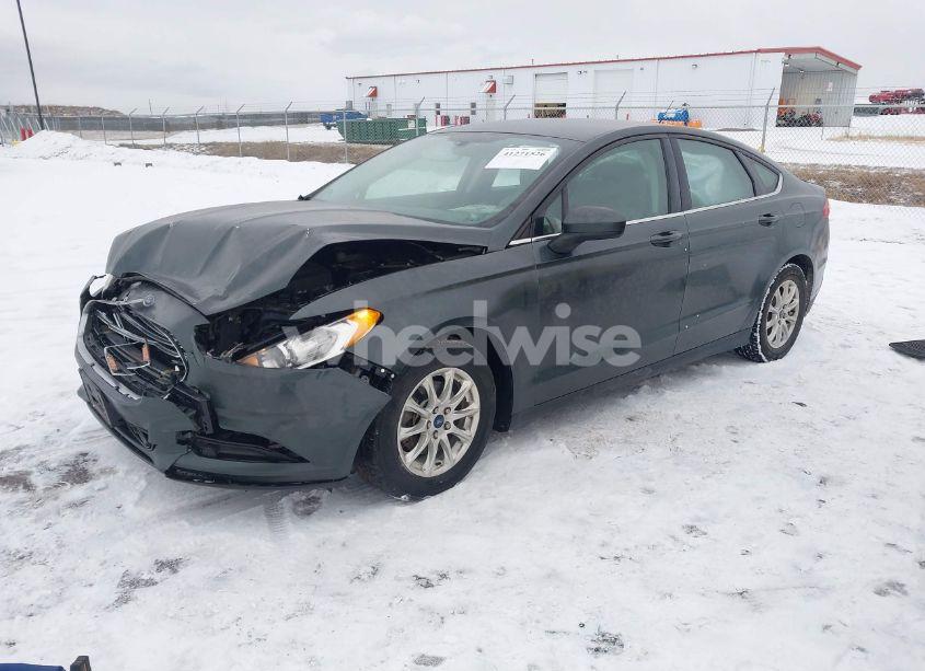 Photo 2 of 2016 Ford Fusion S (VIN 3FA6P0G7XGR159228)