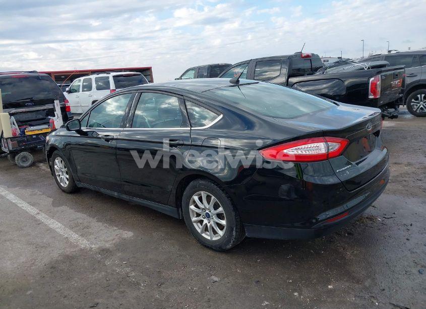 Photo 3 of 2016 Ford Fusion S (VIN 3FA6P0G7XGR246370)