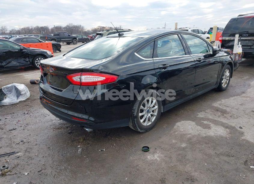 Photo 4 of 2016 Ford Fusion S (VIN 3FA6P0G7XGR246370)