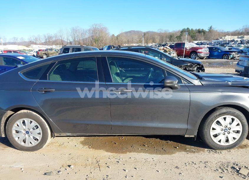 Photo 13 of 2019 Ford Fusion (VIN 3FA6P0G7XKR159626)