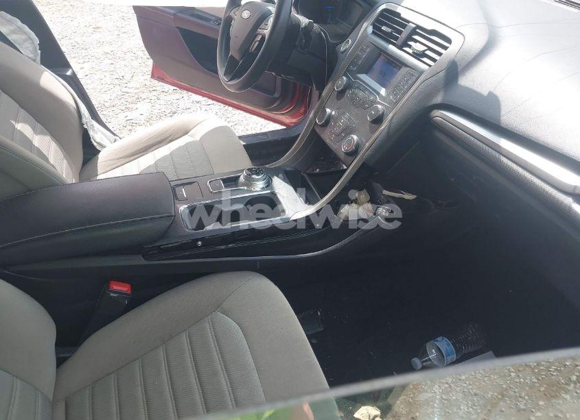 Photo 5 of 2020 Ford Fusion S (VIN 3FA6P0G7XLR100867)