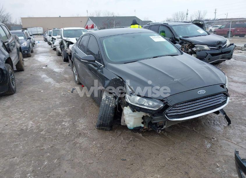 2013 Ford Fusion SE (VIN 3FA6P0H70DR112526) main photo