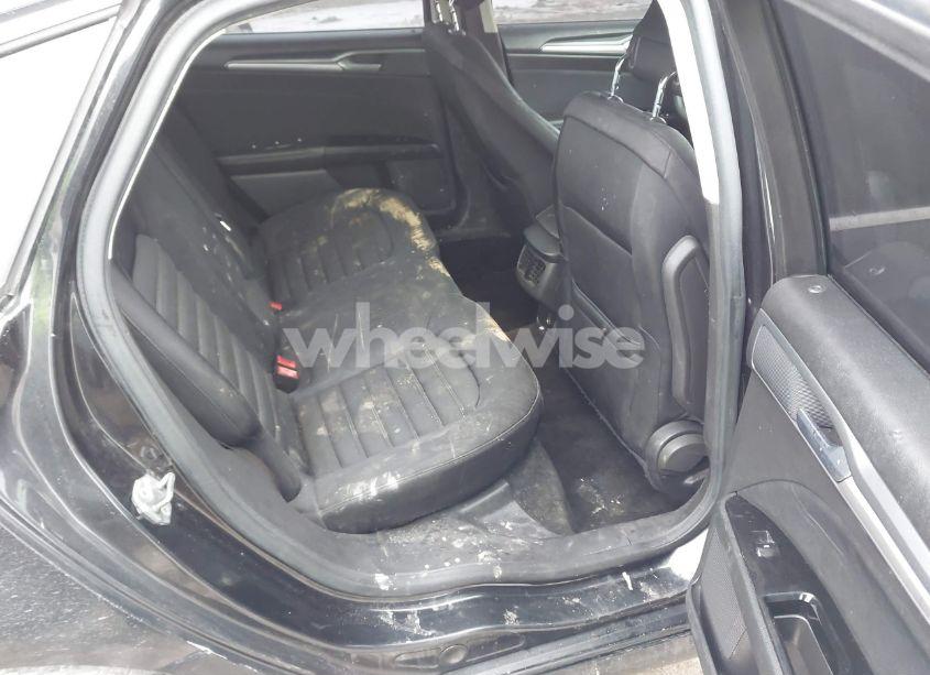 Photo 8 of 2013 Ford Fusion SE (VIN 3FA6P0H70DR112526)