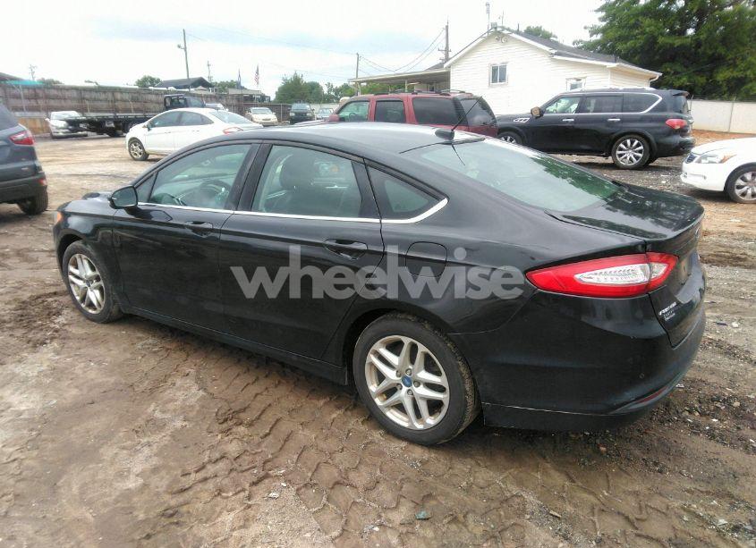 Photo 3 of 2013 Ford Fusion SE (VIN 3FA6P0H70DR117015)
