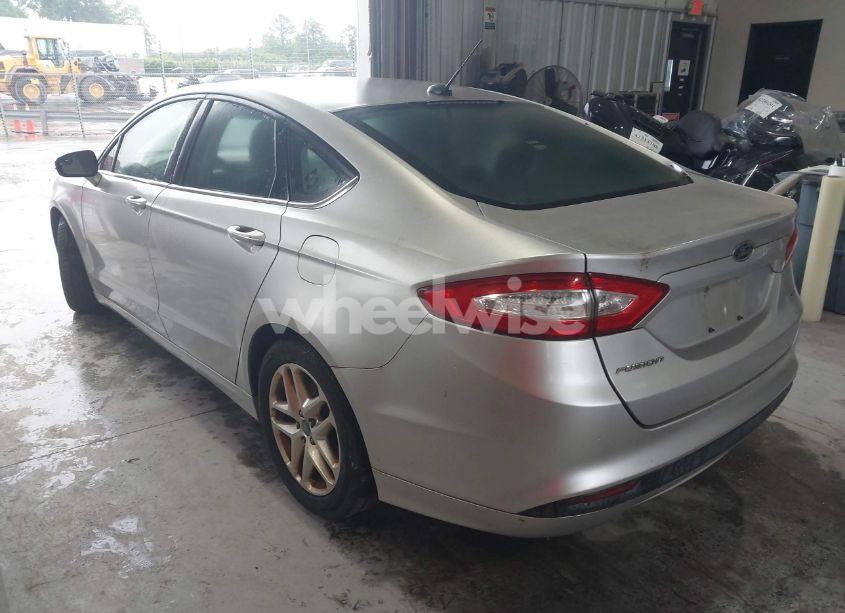 Photo 3 of 2013 Ford Fusion SE (VIN 3FA6P0H70DR127687)