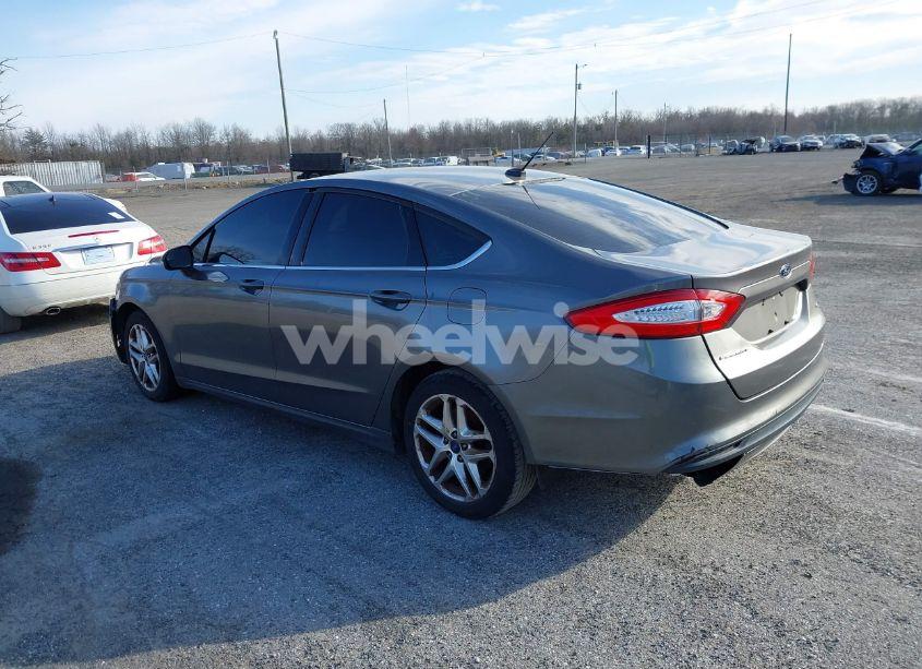 Photo 3 of 2013 Ford Fusion SE (VIN 3FA6P0H70DR187663)