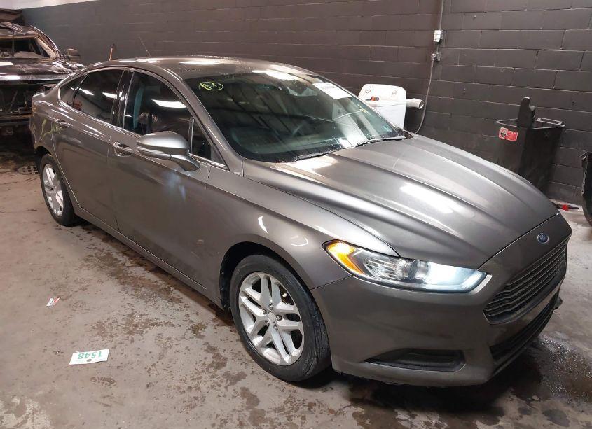 2013 Ford Fusion SE (VIN 3FA6P0H70DR197027) main photo