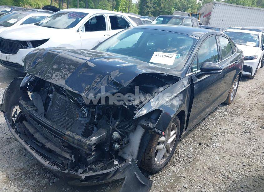 Photo 2 of 2013 Ford Fusion SE (VIN 3FA6P0H70DR225313)