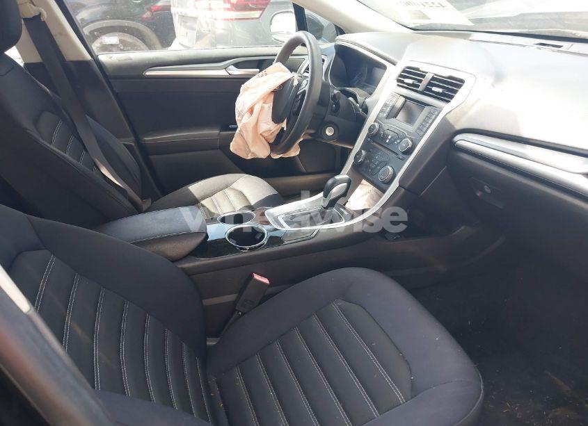 Photo 5 of 2013 Ford Fusion SE (VIN 3FA6P0H70DR225313)